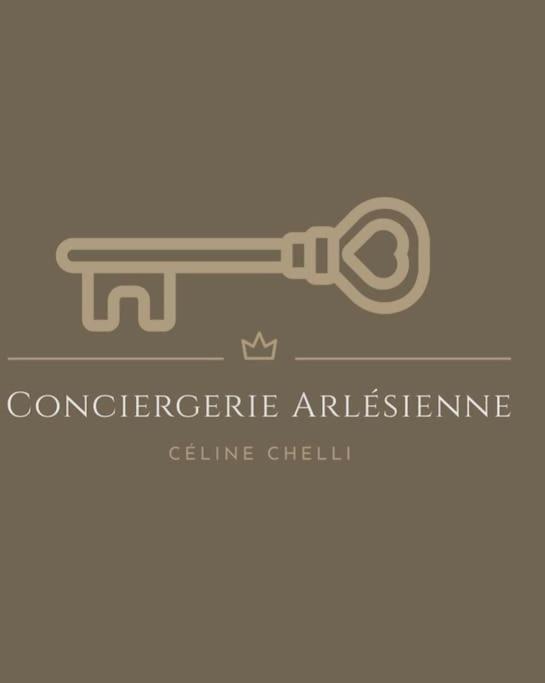 Le Cocon De La Roquette Leilighet Arles Eksteriør bilde